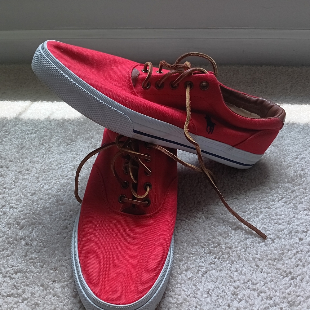 Shoes - Picture 2 of 5